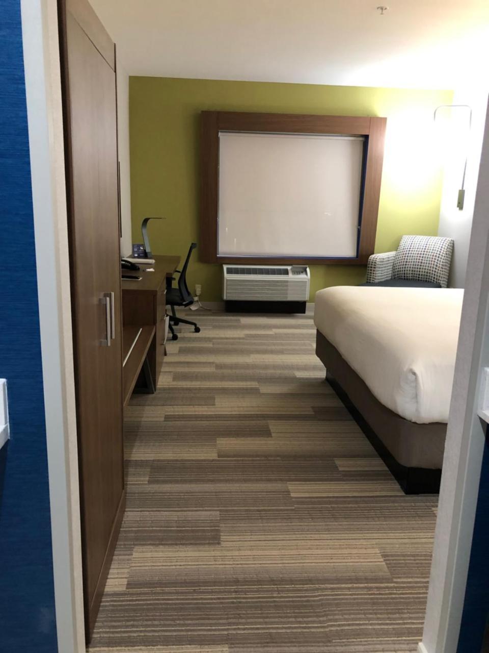 Holiday Inn Express & Suites - Mcallen - Medical Center Area By Ihg Экстерьер фото